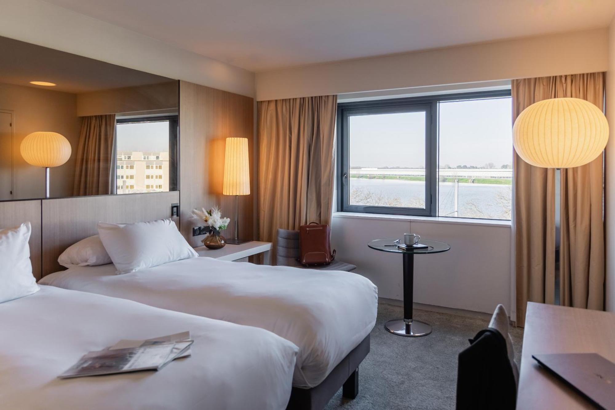 Pullman Hotel 4*